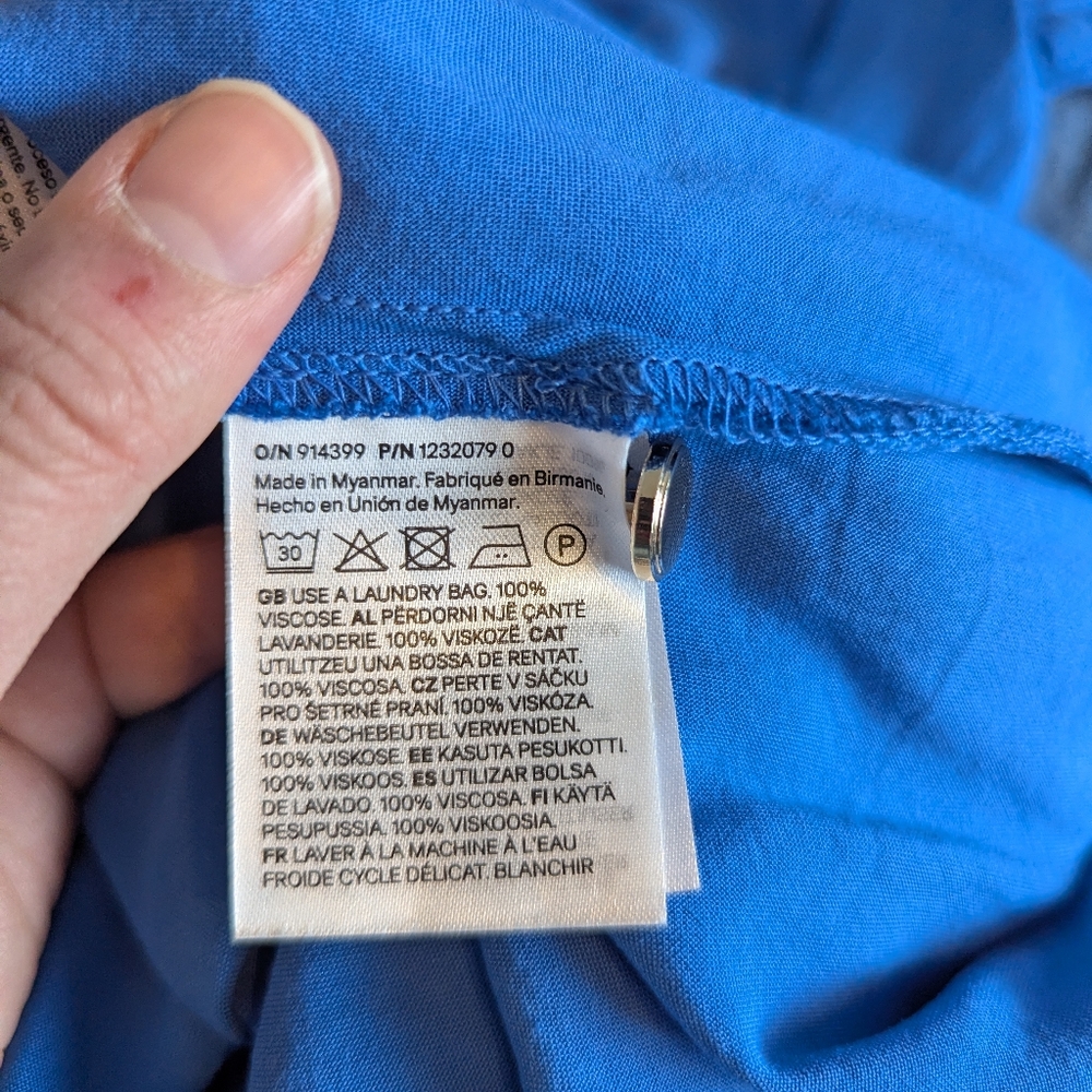 H&M Tie Belt Shirt Dress - Picture 10 of 10